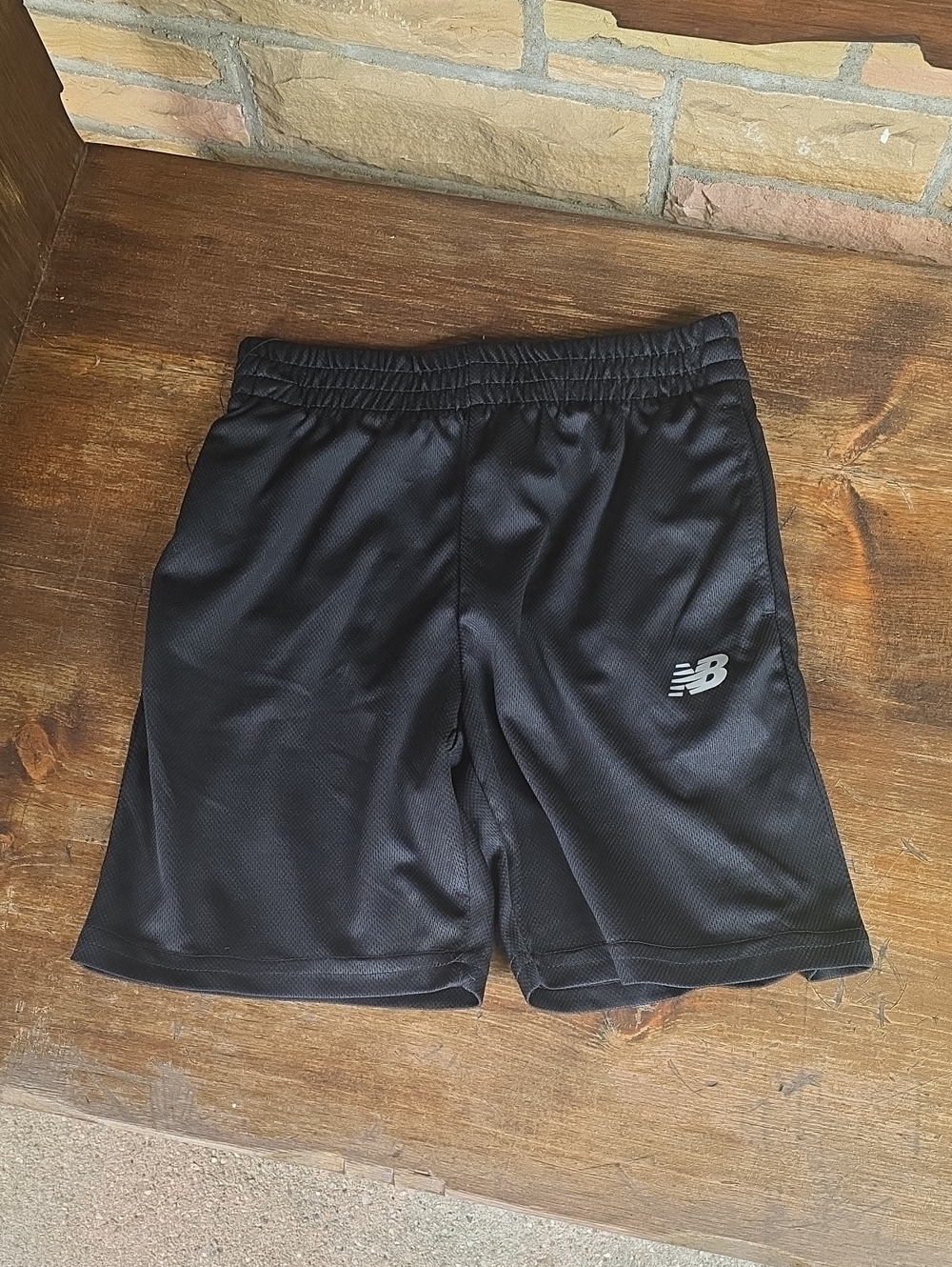 New Balance Black Men's Athletic Mesh Shorts size 10/12